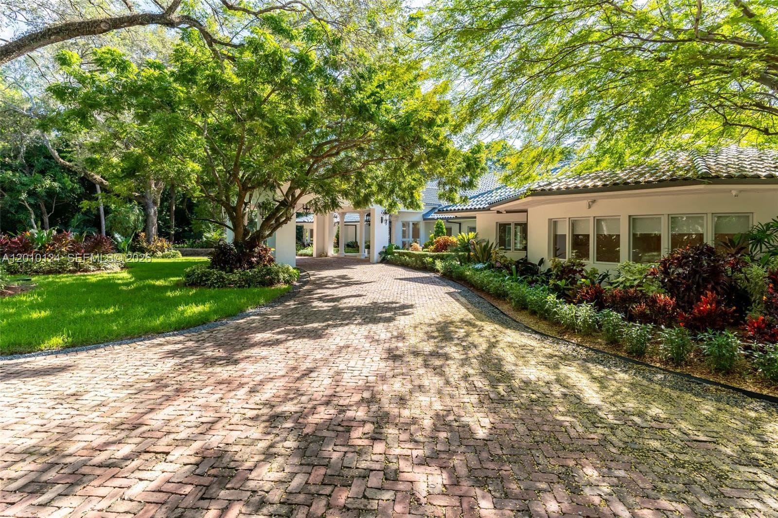 9400 Old Cutler Rd, Coral Gables FL 33156 — 10