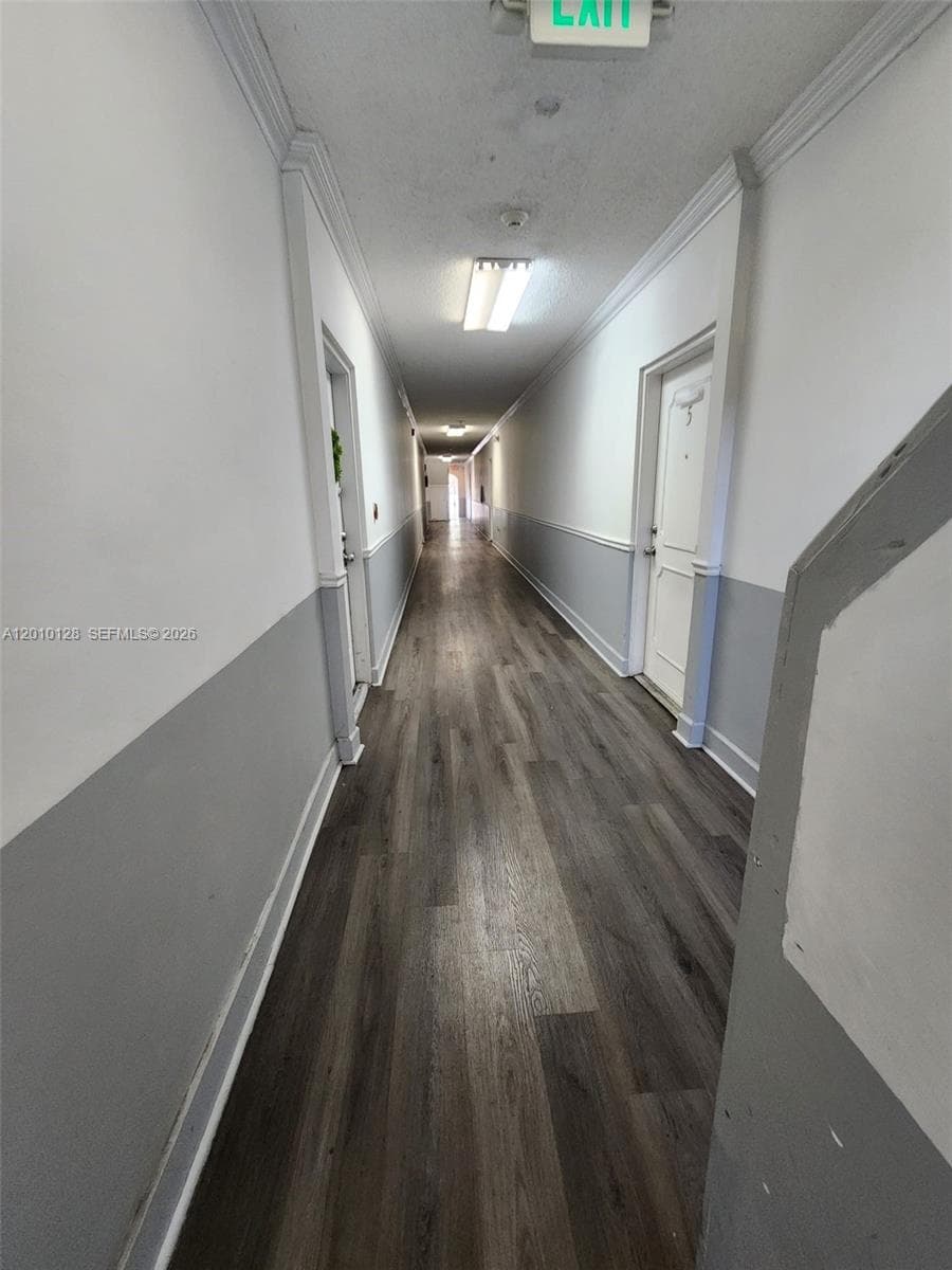 1043 NW 2nd St # 3, Miami FL 33128 — 10