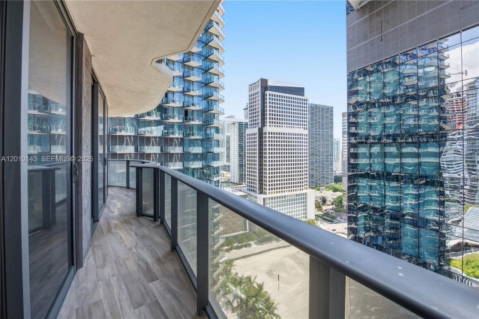 801 S Miami Ave # 2505, Miami FL 33130 — 16