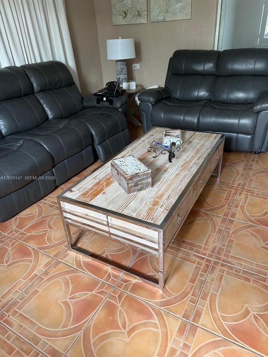18109 SW 142nd Ct, Miami FL 33177 — 5