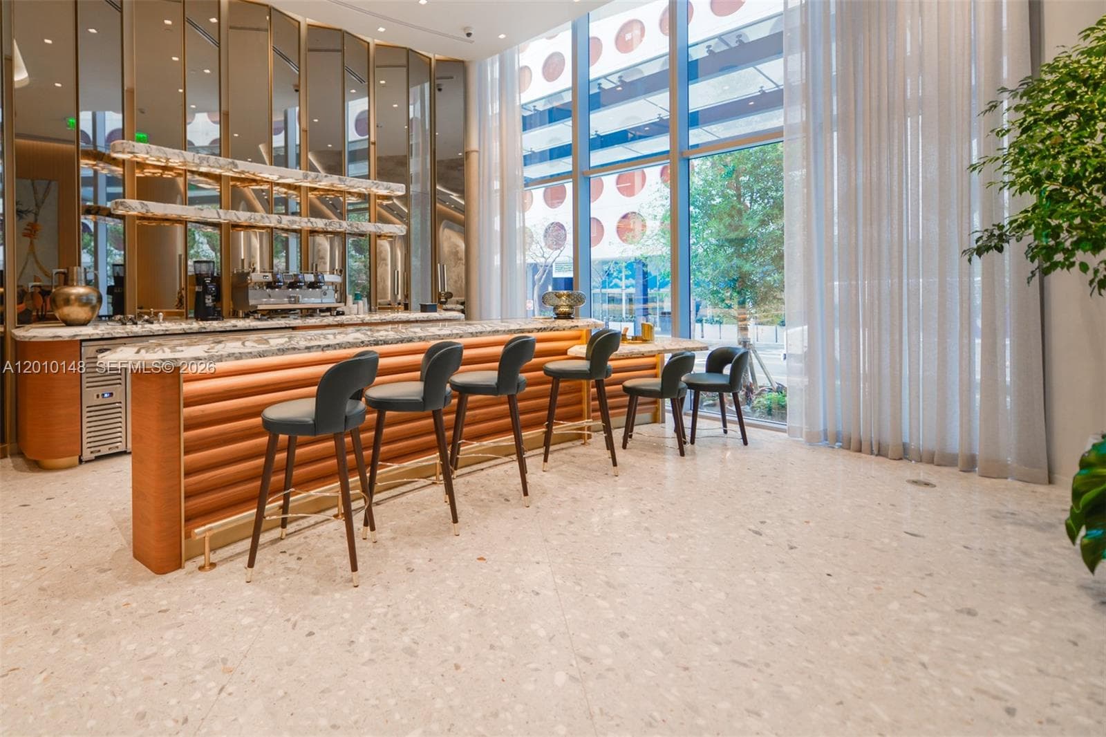 77 SE 5 Street # 2604, Miami FL 33131 — 39