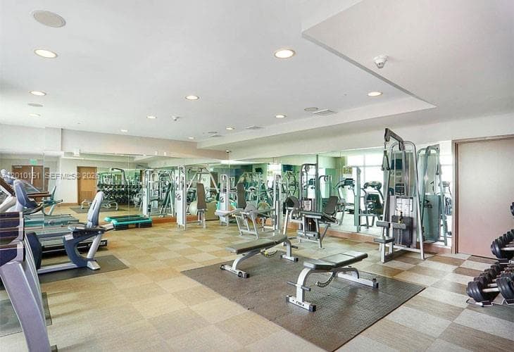2525 SW 3rd Ave # 1603, Miami FL 33129 — 16