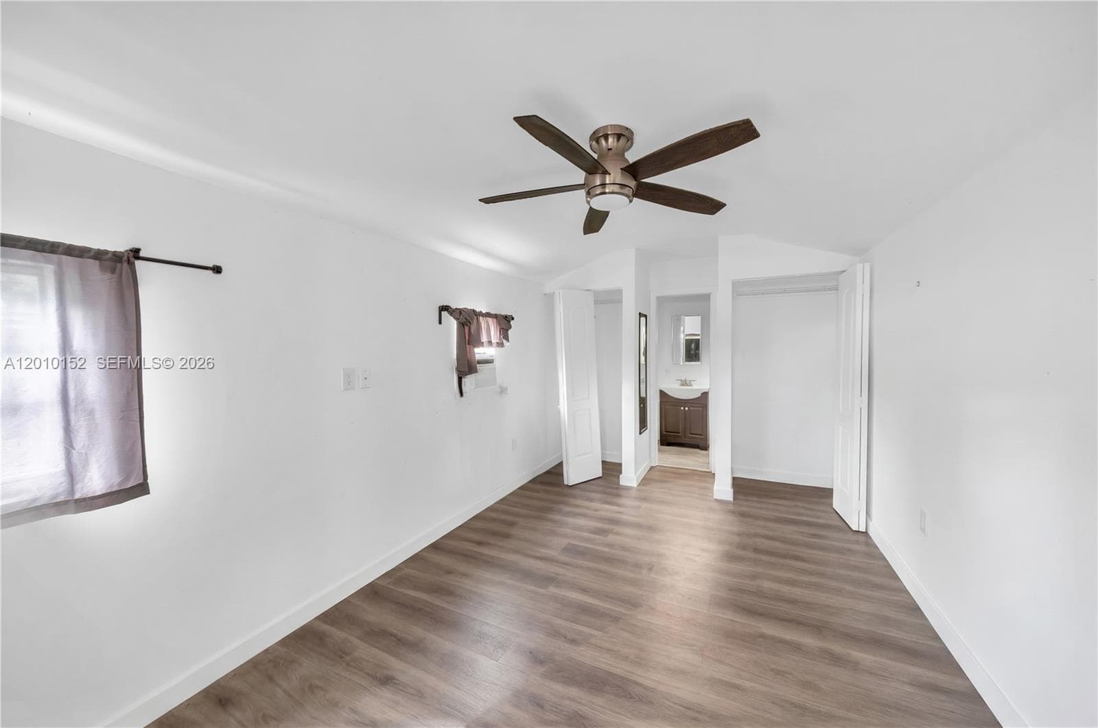 3033 Hibiscus Street, Miami FL 33133 — 19