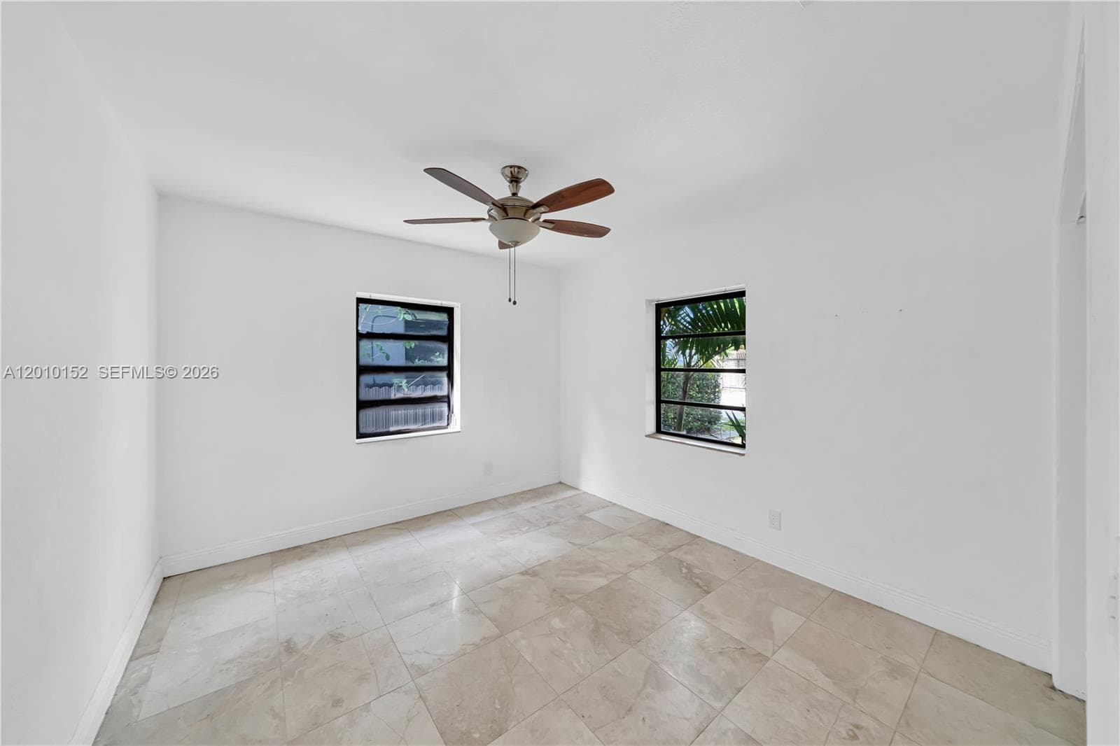 3033 Hibiscus Street, Miami FL 33133 — 8