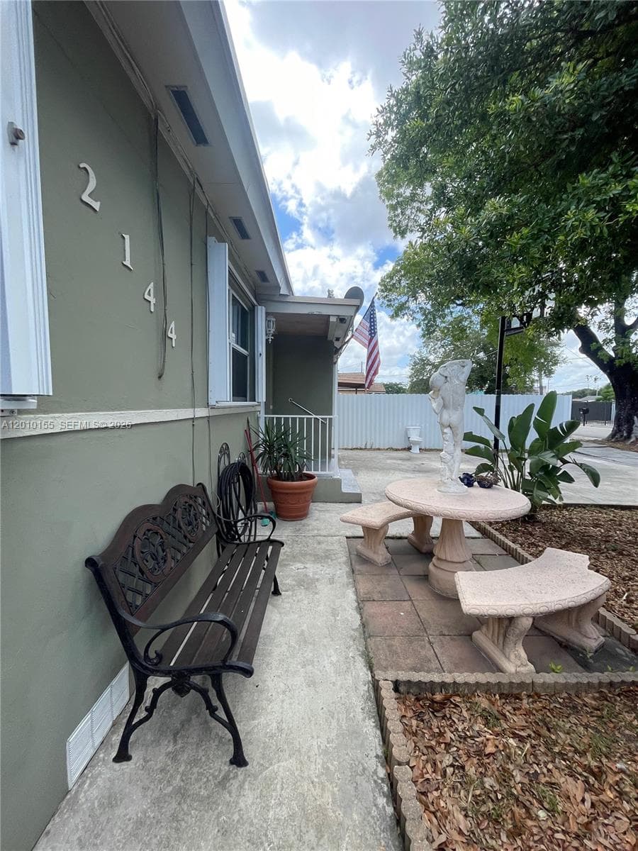 2144 NW 85th St, Miami FL 33147 — 6
