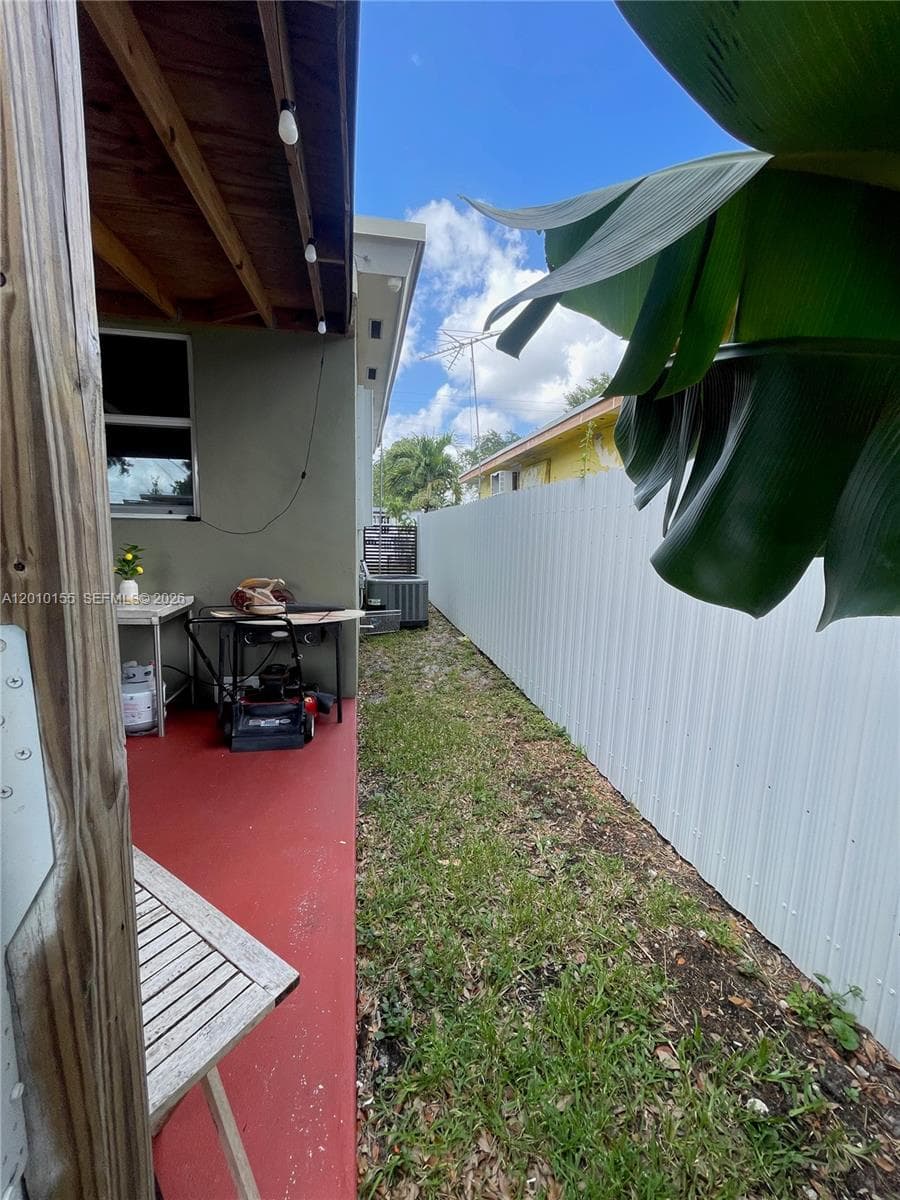 2144 NW 85th St, Miami FL 33147 — 24