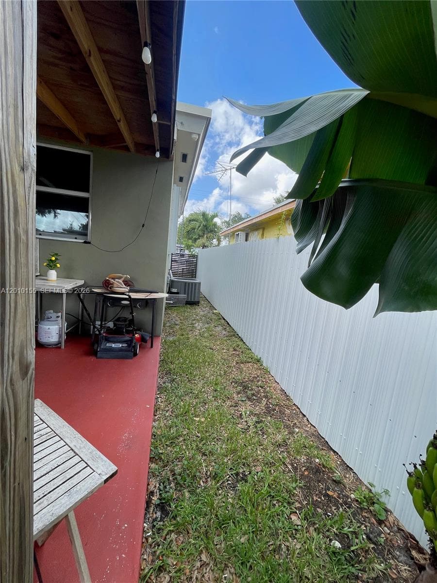 2144 NW 85th St, Miami FL 33147 — 31