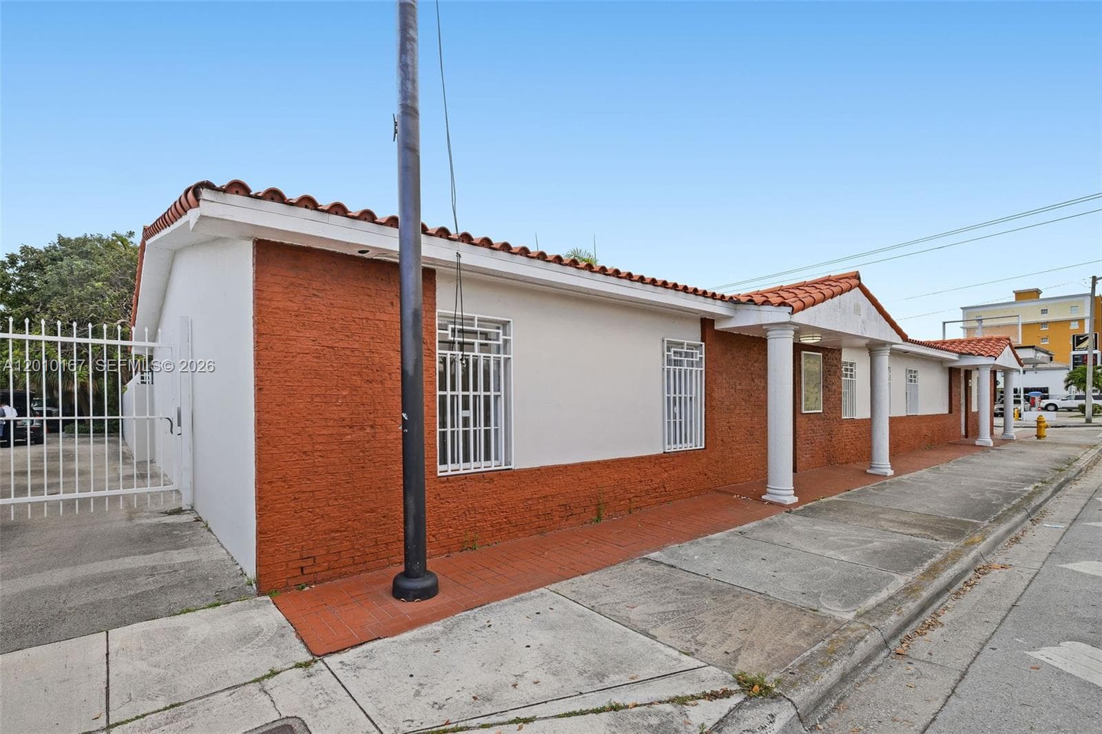 1888 NW 7th St, Miami FL 33125 — 4