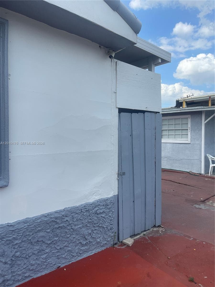 12401 W Okeechobee Rd, Hialeah FL 33018 — 1