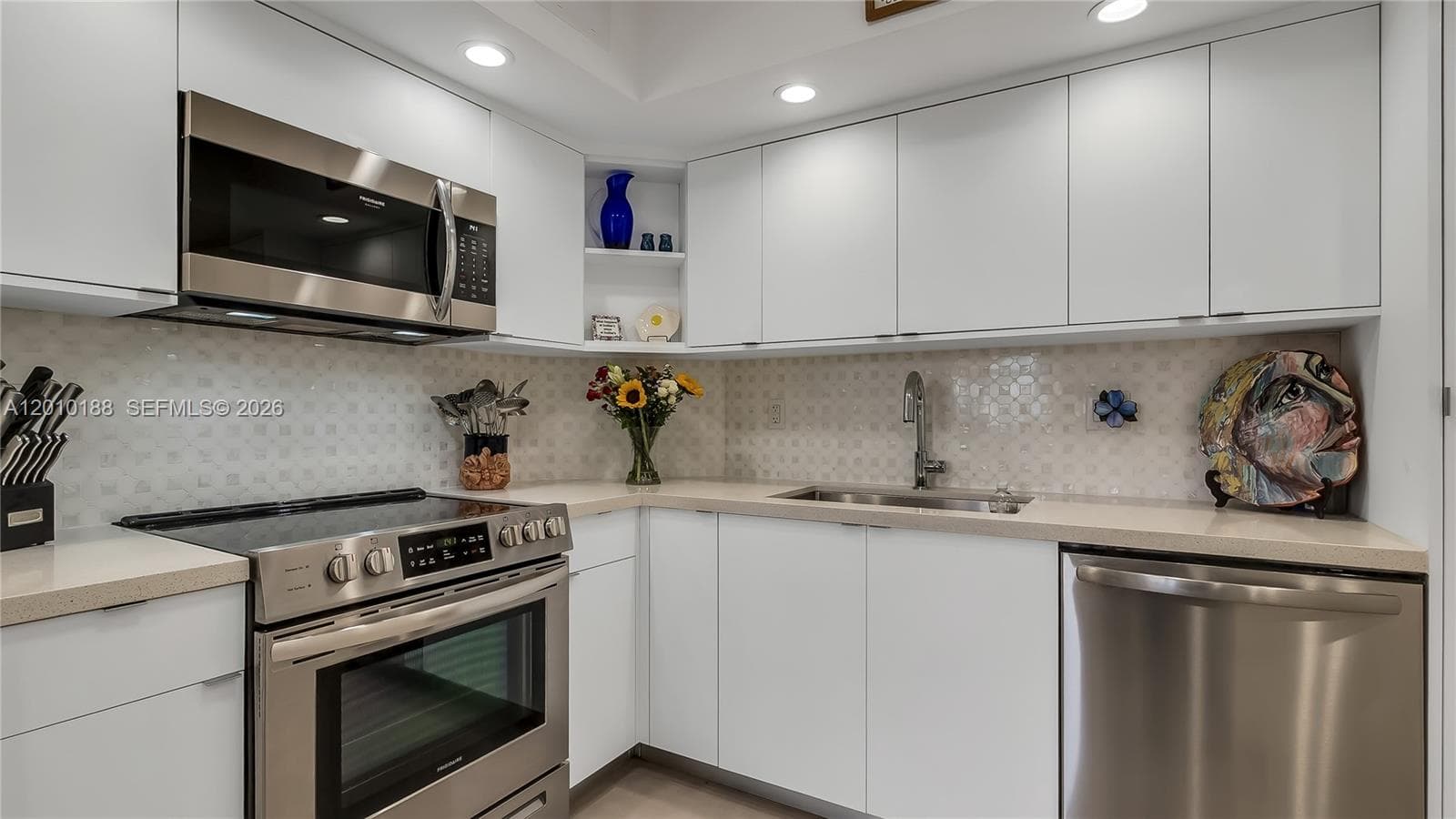 300 Bayview Dr # 605, Sunny Isles Beach FL 33160 — 6