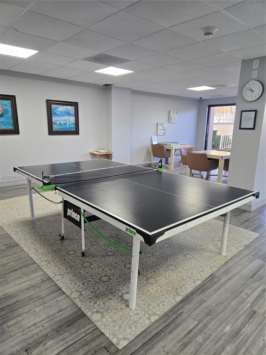 300 Bayview Dr # 605, Sunny Isles Beach FL 33160 — 44
