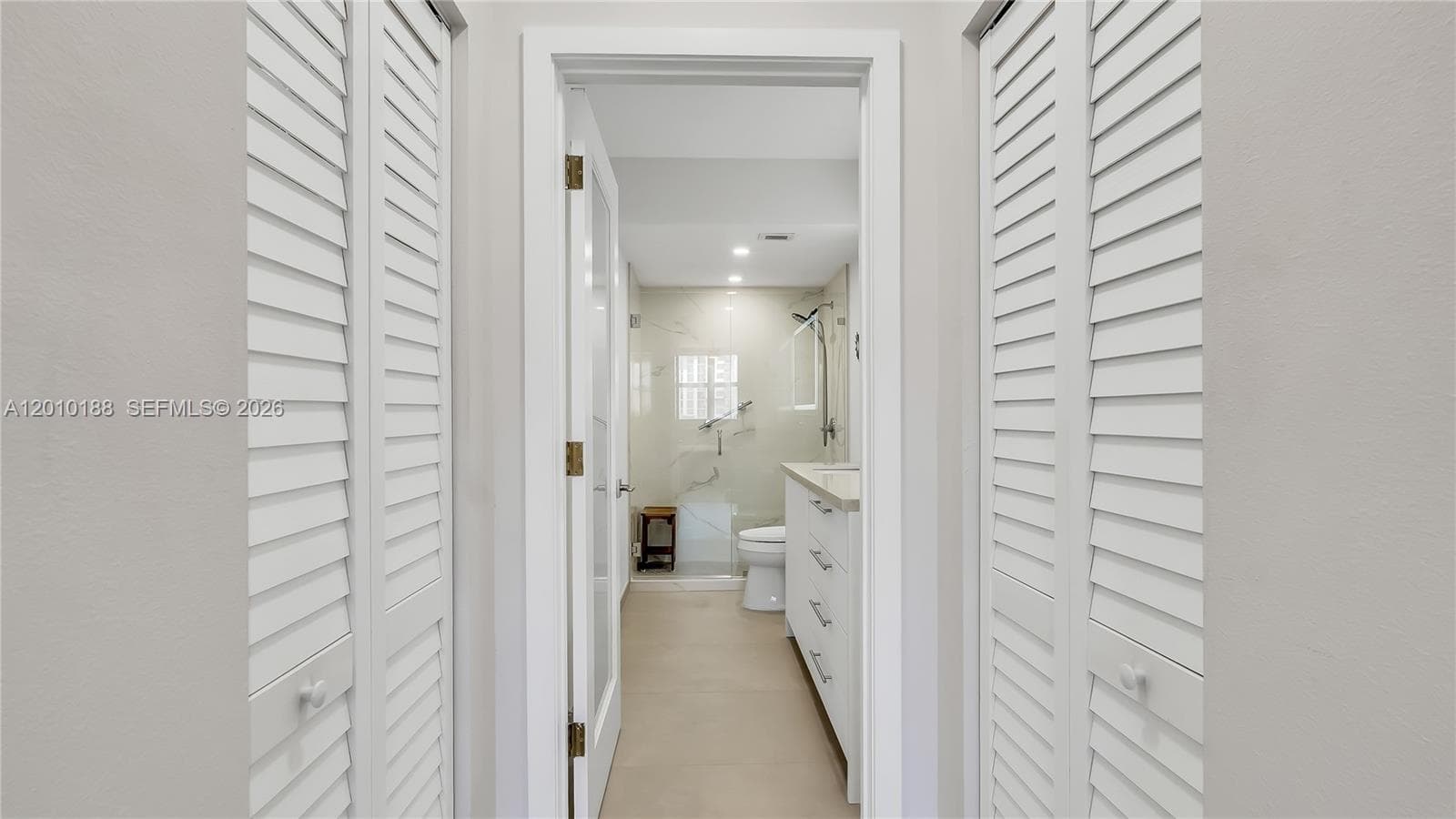 300 Bayview Dr # 605, Sunny Isles Beach FL 33160 — 31