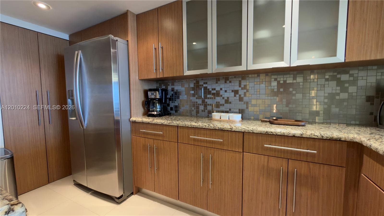 Venetia Condo, Miami, FL — 2