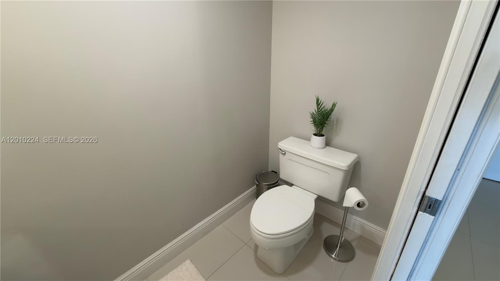 Venetia Condo, Miami, FL — 12