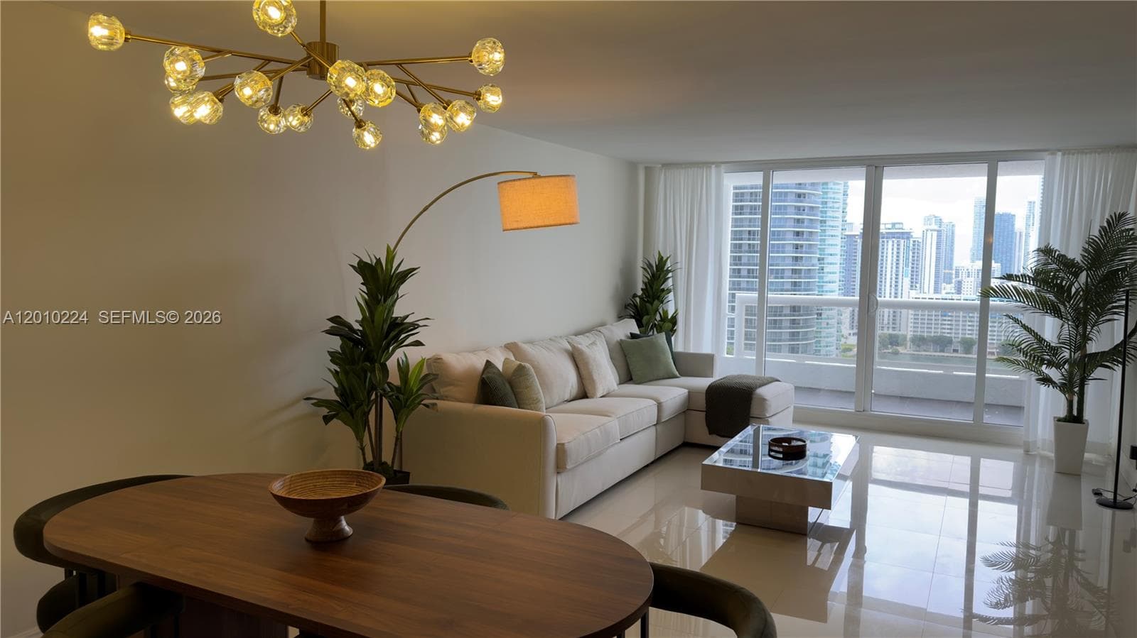 Venetia Condo, Miami, FL — 1
