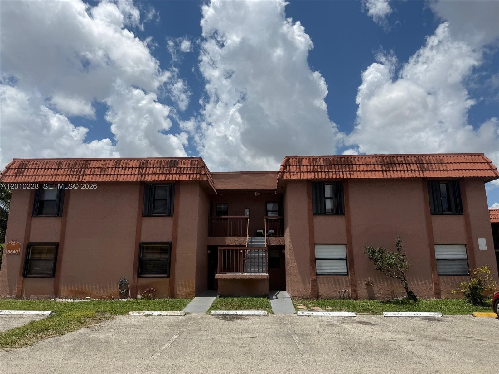 6540 W 27th Ct # 24, Hialeah FL 33016 — 1