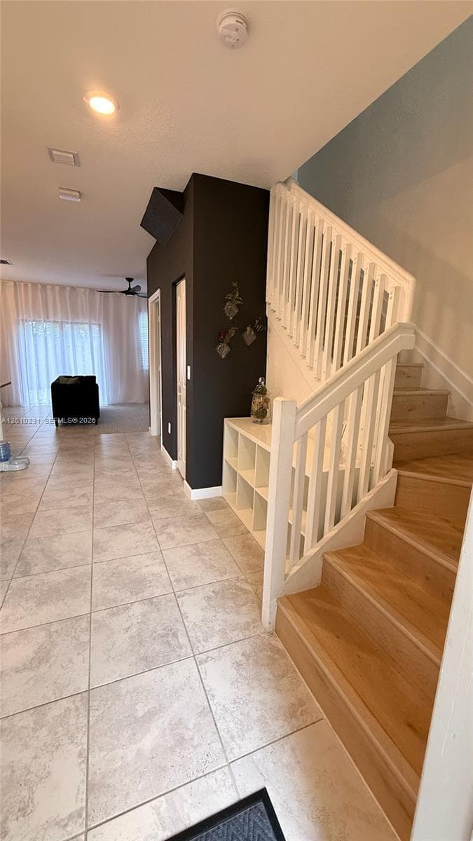 20761 NE 2nd Ct, Miami FL 33179 — 27