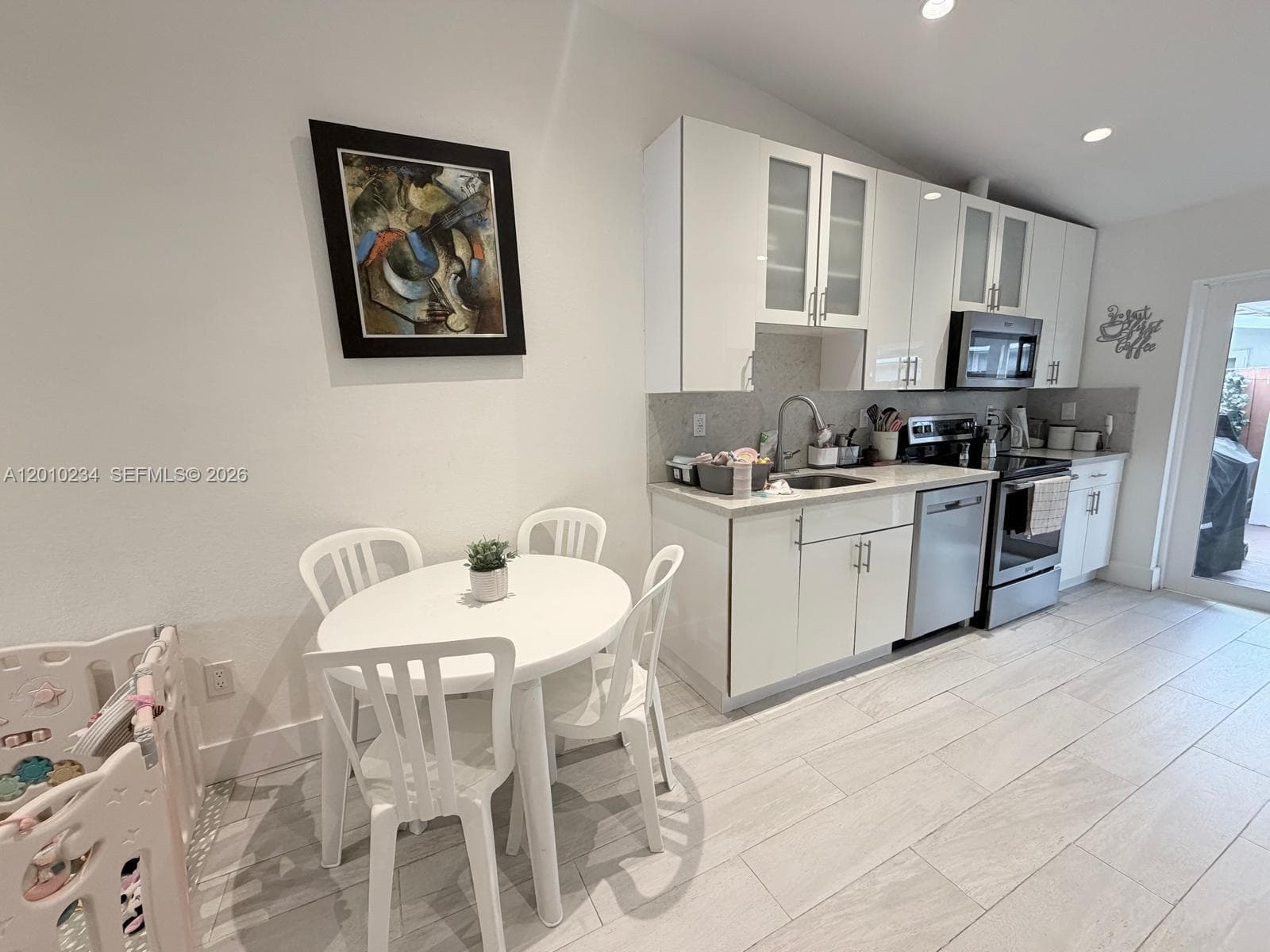 7560 NW 173rd Ln, Hialeah FL 33015 — 7