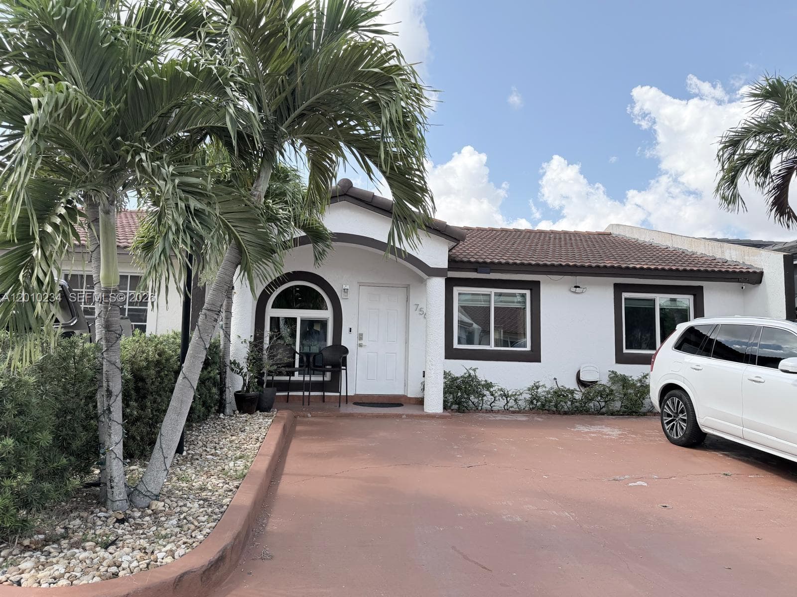 7560 NW 173rd Ln, Hialeah FL 33015 — 1