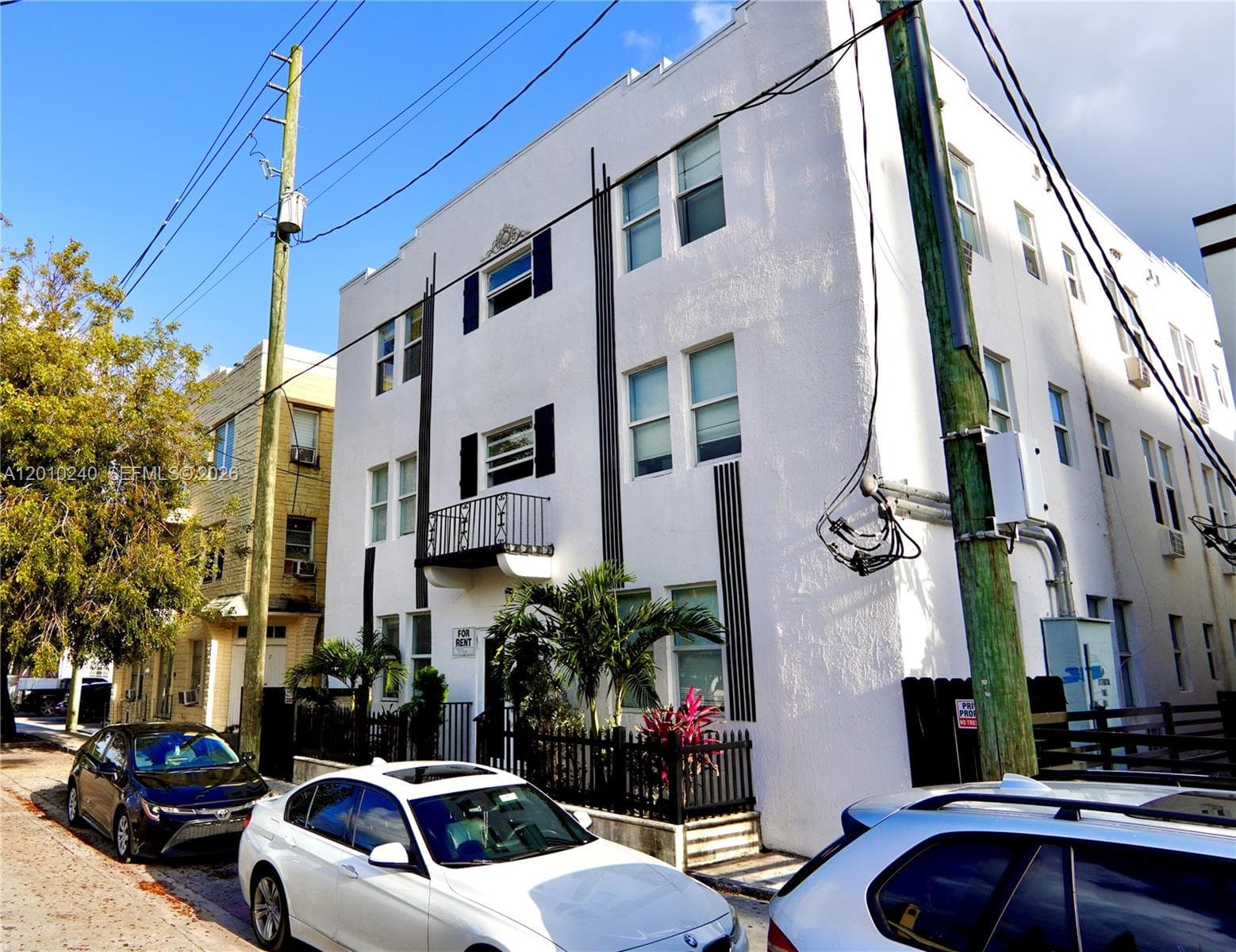 1142 SW 4th St # 17, Miami FL 33130 — 18