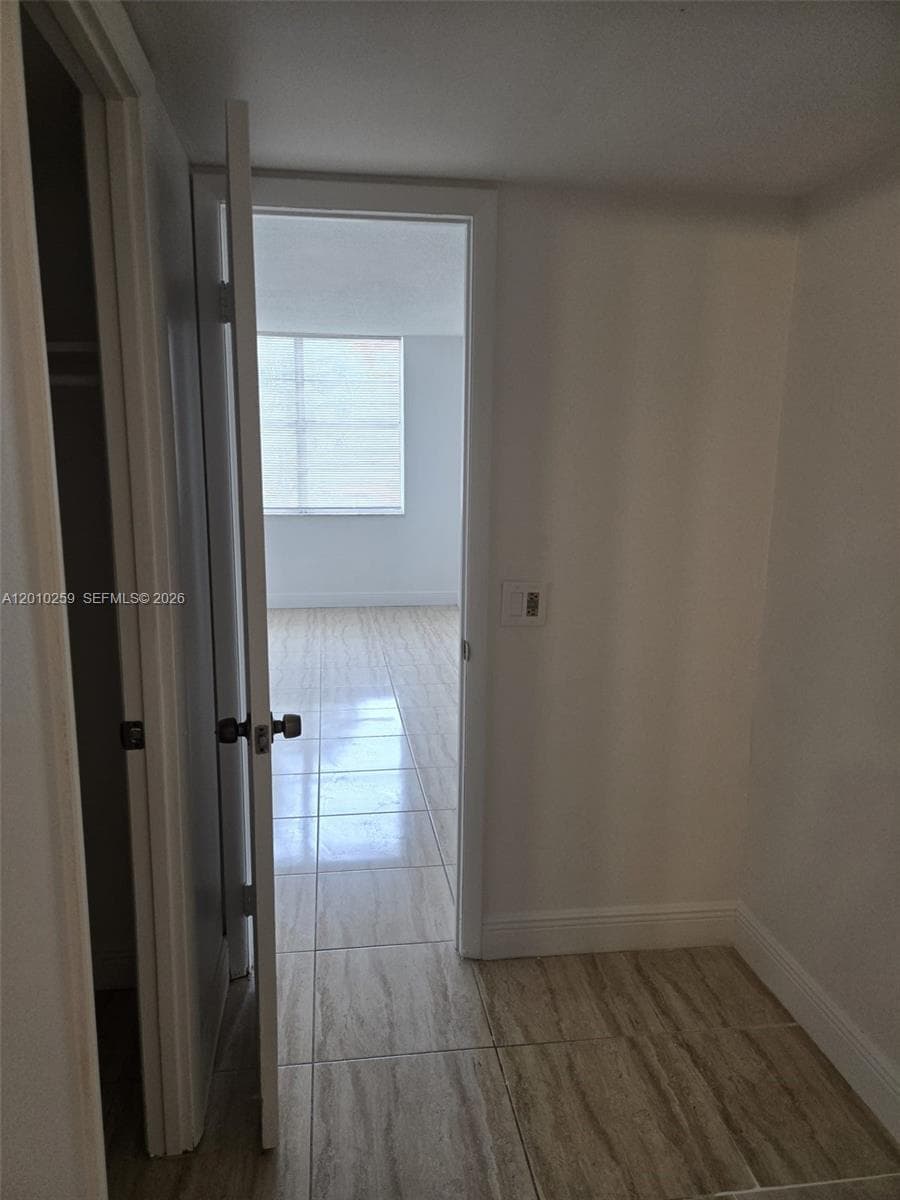 496 NW 165th St Rd # 210, Miami FL 33169 — 11