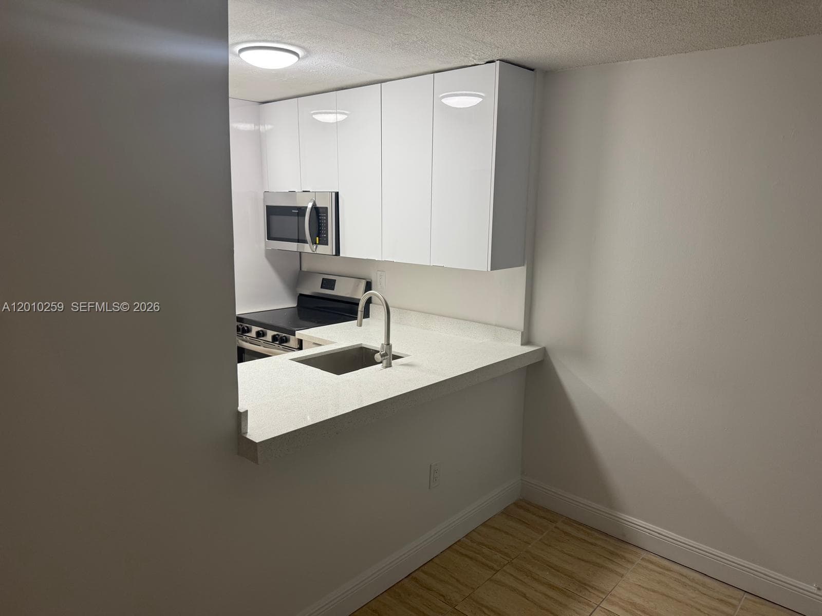 496 NW 165th St Rd # 210, Miami FL 33169 — 8