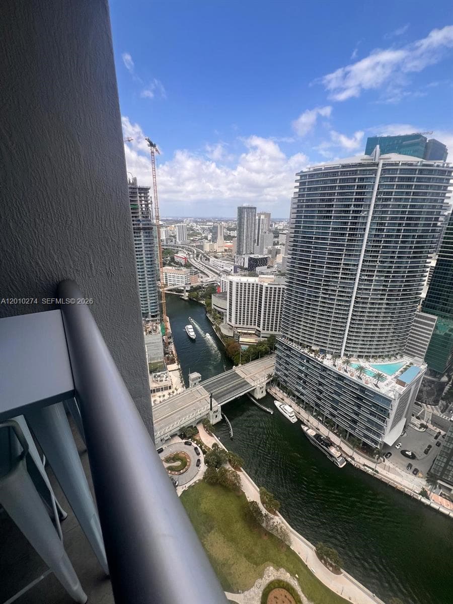 475 Brickell Ave # 4508, Miami FL 33131 — 9