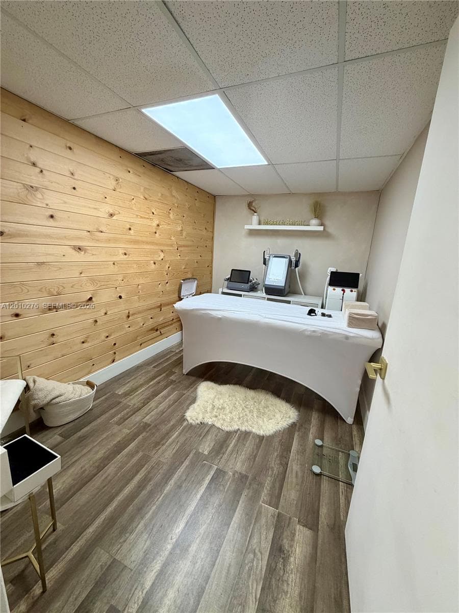 7500 NW 25th St # 245, Miami FL 33122 — 3