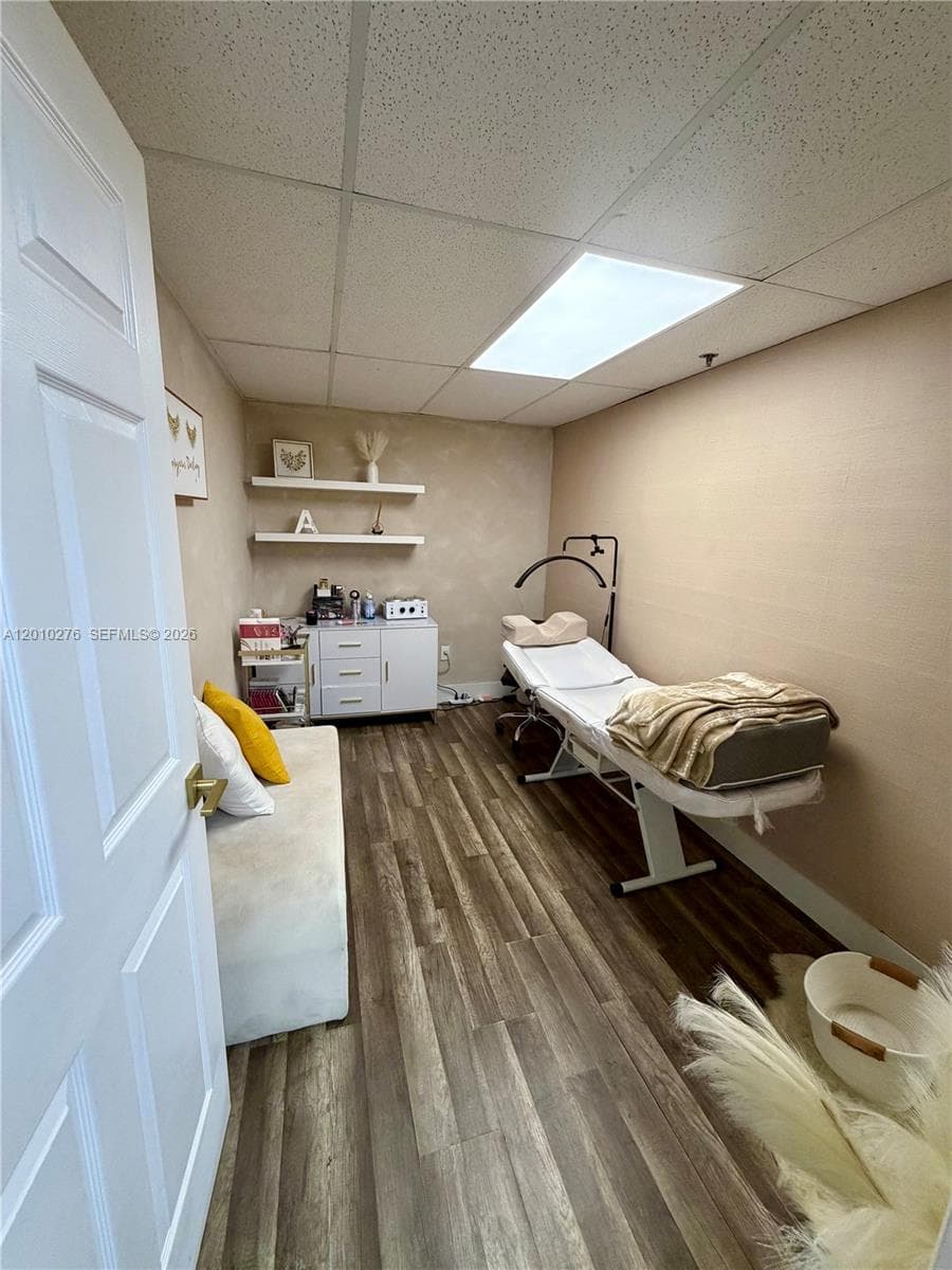 7500 NW 25th St # 245, Miami FL 33122 — 4