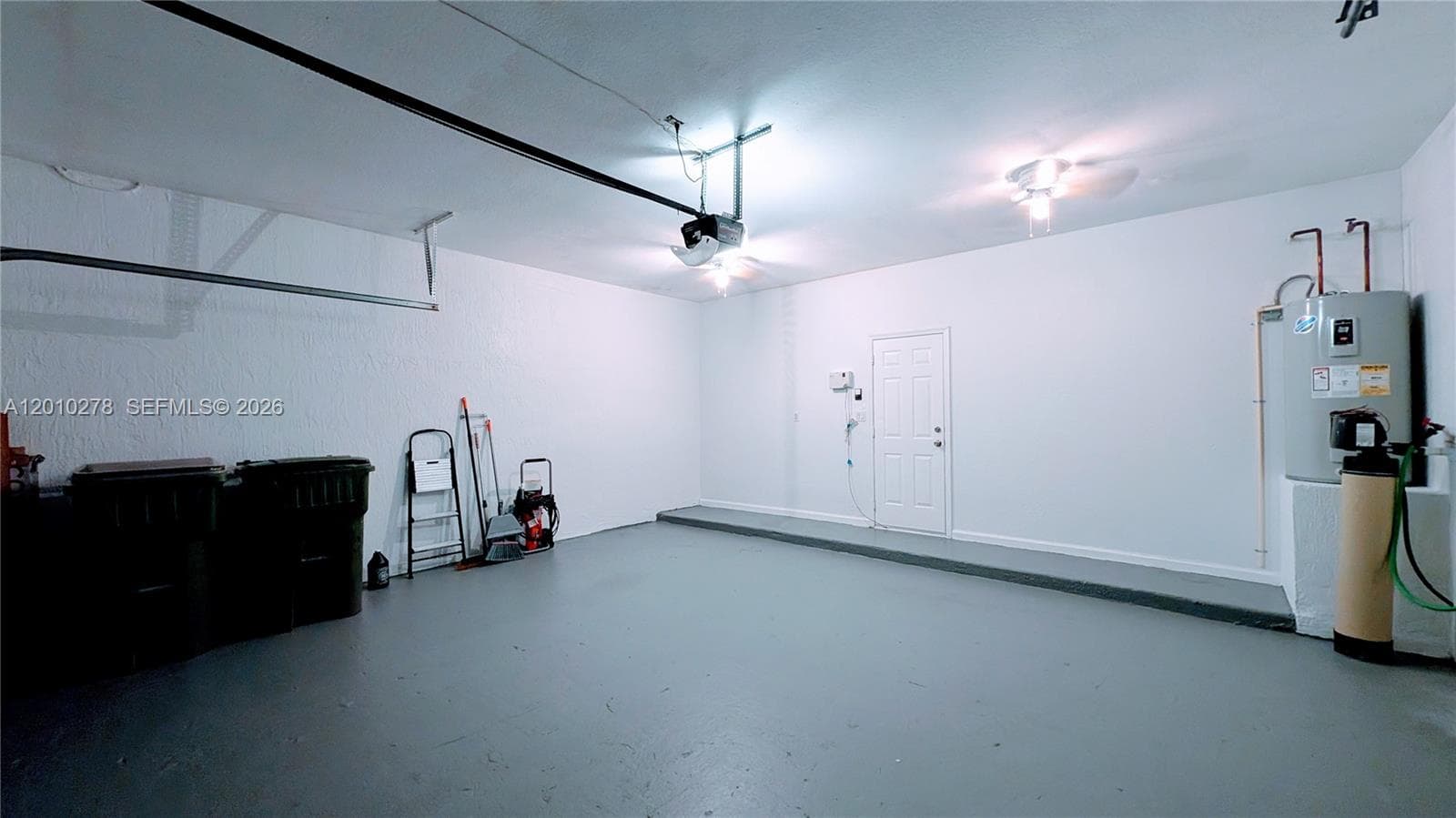 2151 NE 37th Ter, Homestead FL 33033 — 33