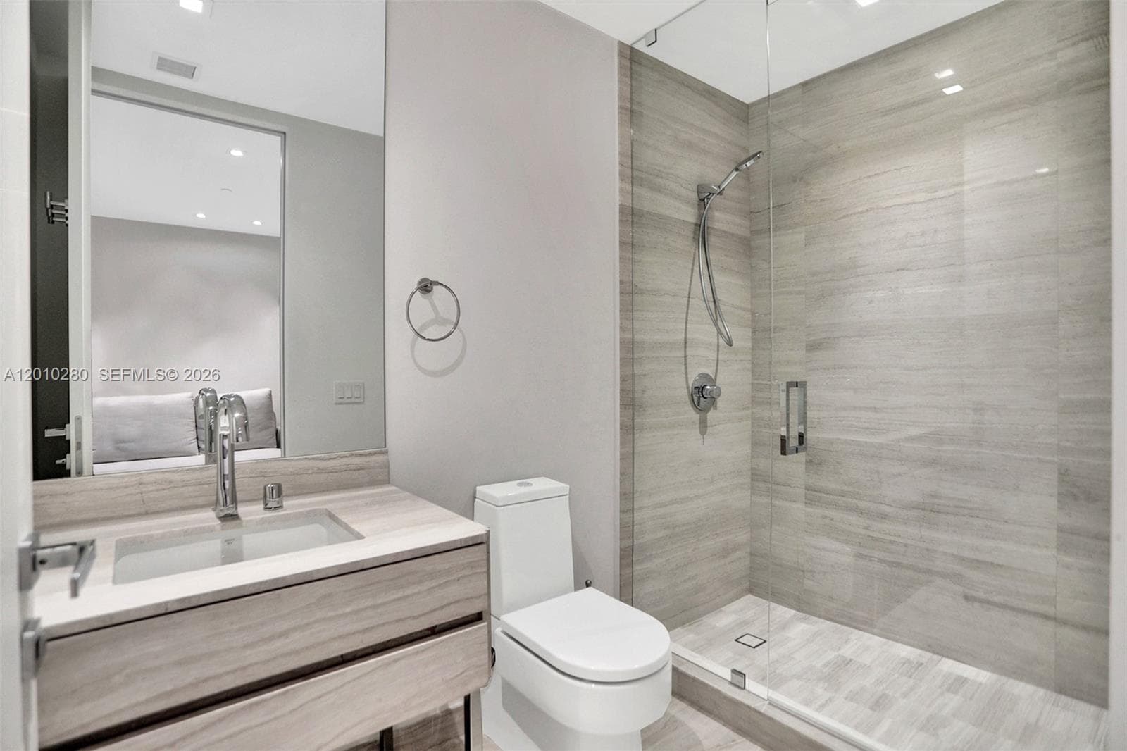 18975 COLLINS AVE # 2001, Sunny Isles Beach FL 33160 — 51