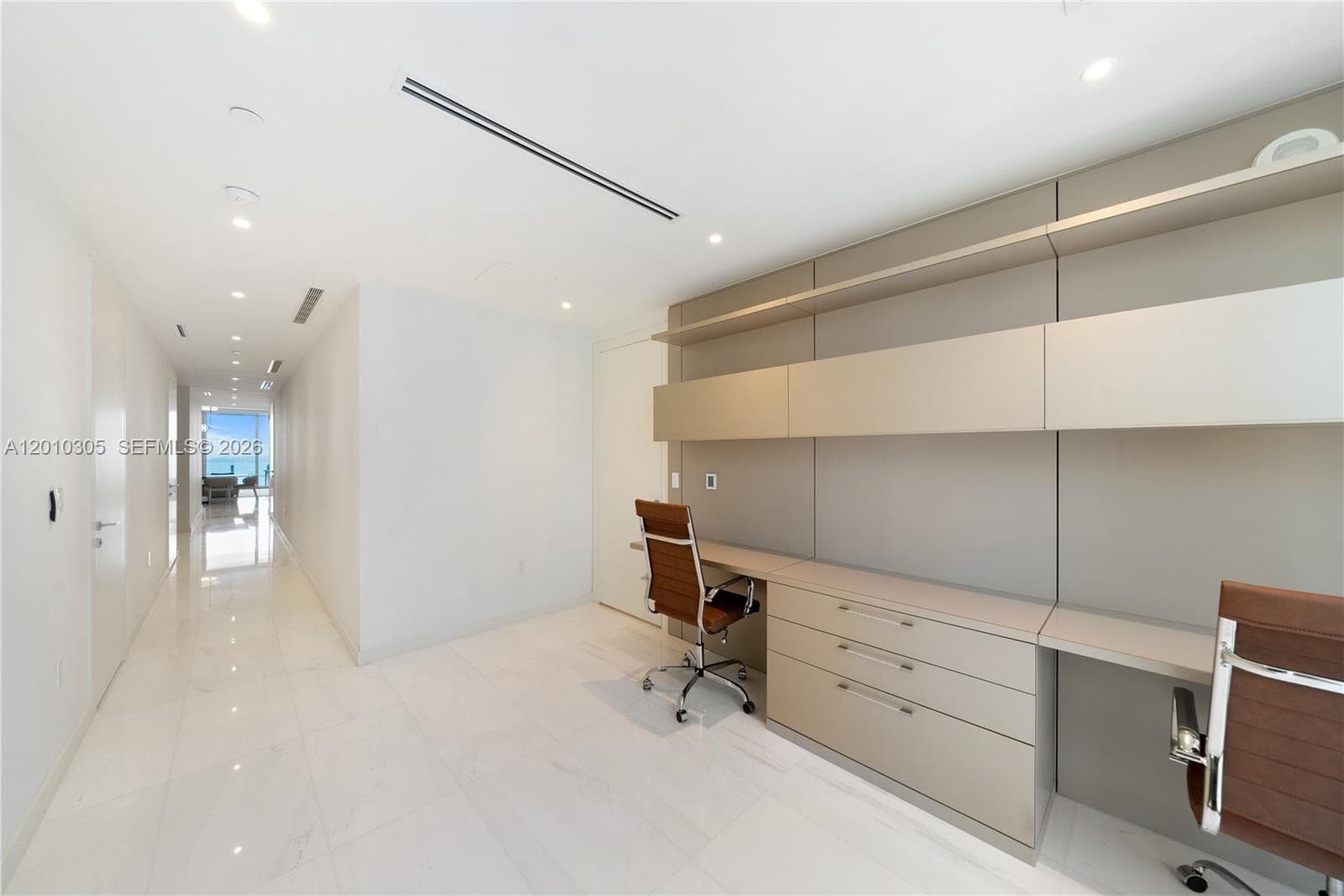 300 Biscayne Blvd Way # 3503C, Miami FL 33131 — 52