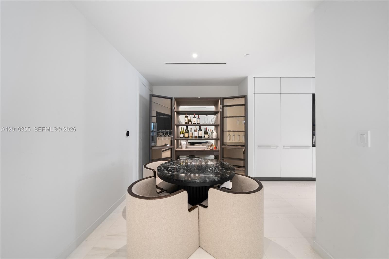 300 Biscayne Blvd Way # 3503C, Miami FL 33131 — 17