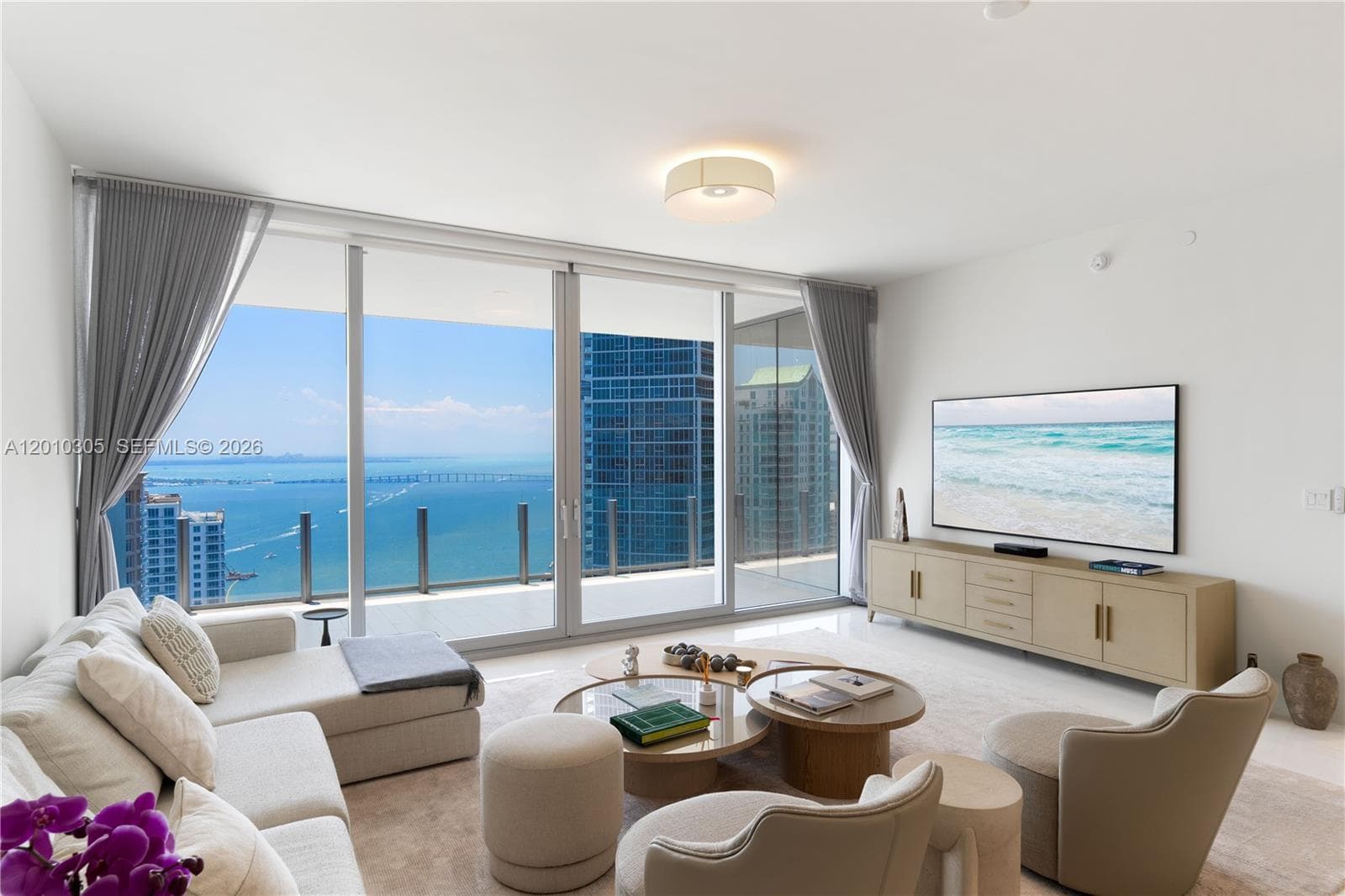 300 Biscayne Blvd Way # 3503C, Miami FL 33131 — 9