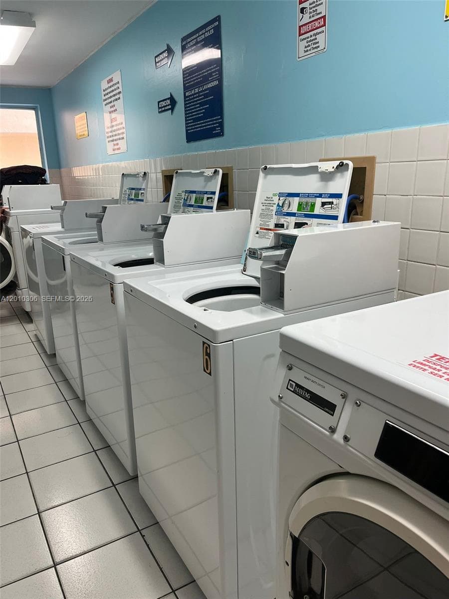 2735 W 52nd St # 502, Hialeah FL 33016 — 10