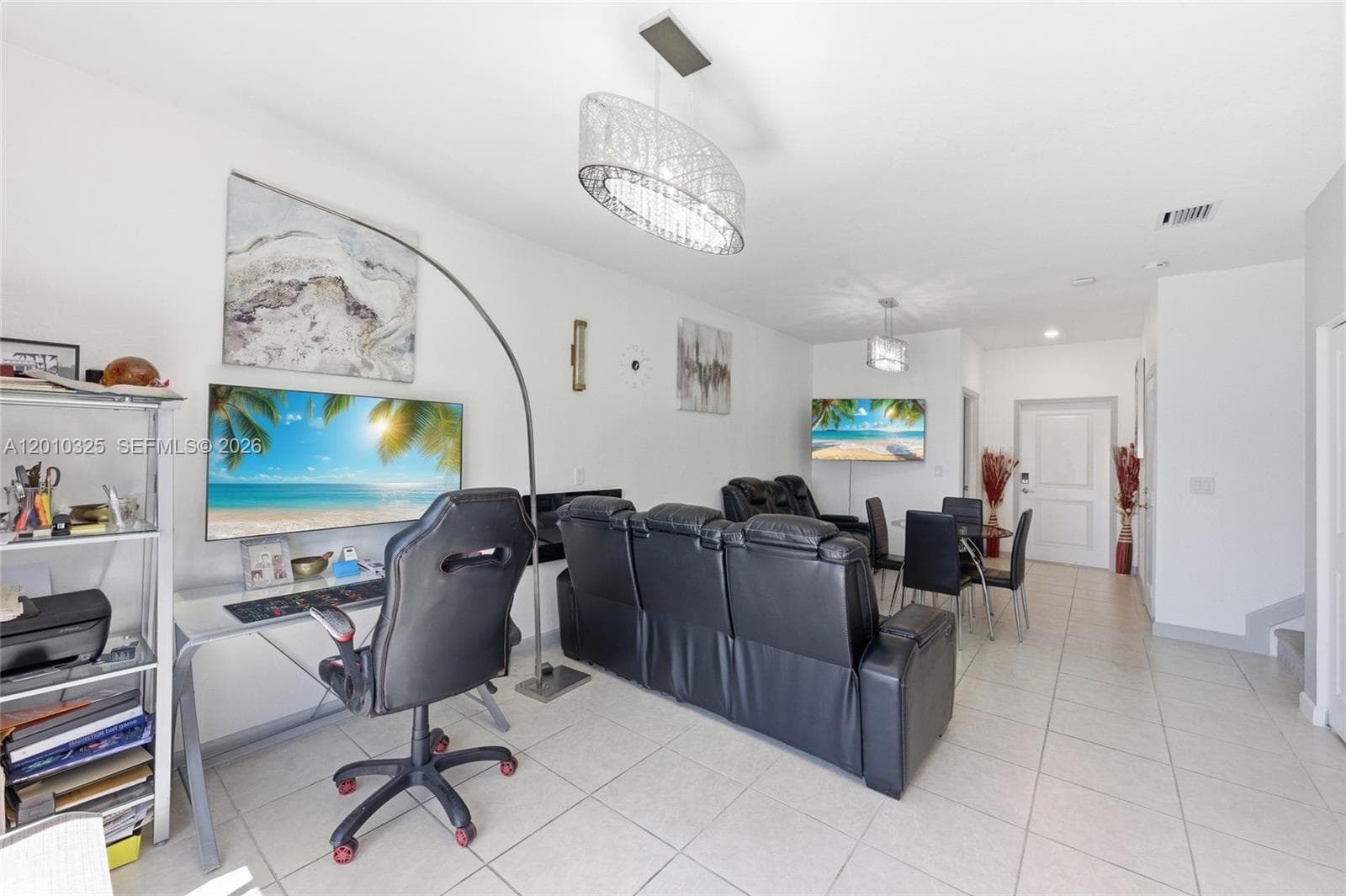 20572 NE 5th Pl, Miami FL 33179 — 5