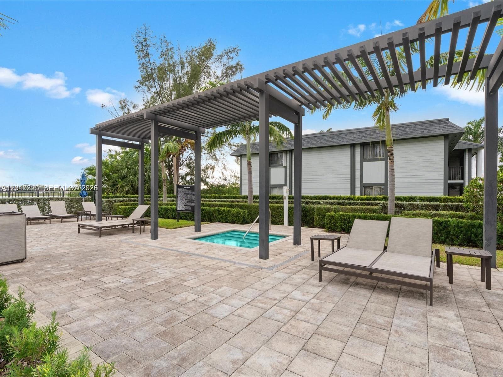 20572 NE 5th Pl, Miami FL 33179 — 29