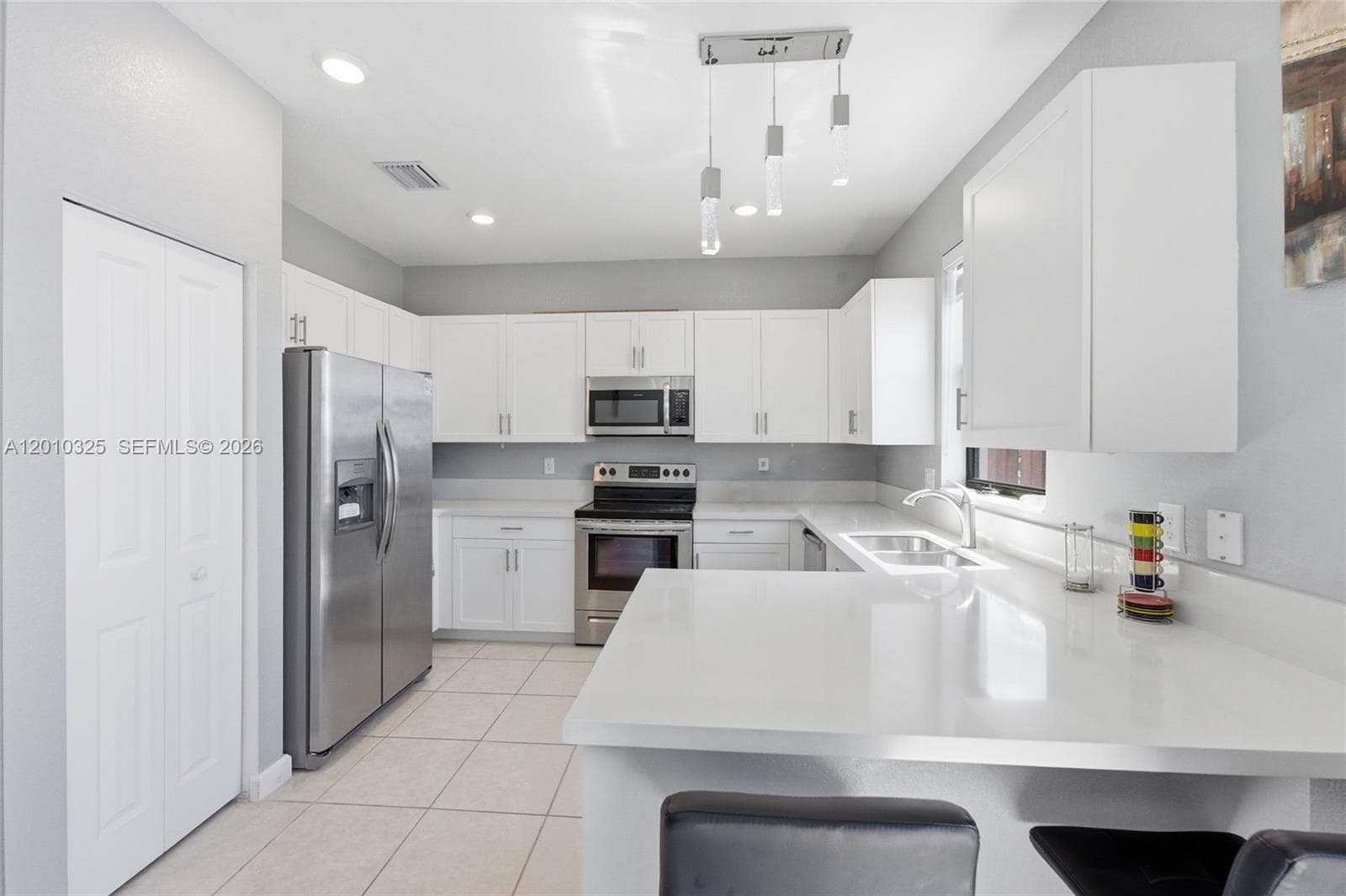 20572 NE 5th Pl, Miami FL 33179 — 8