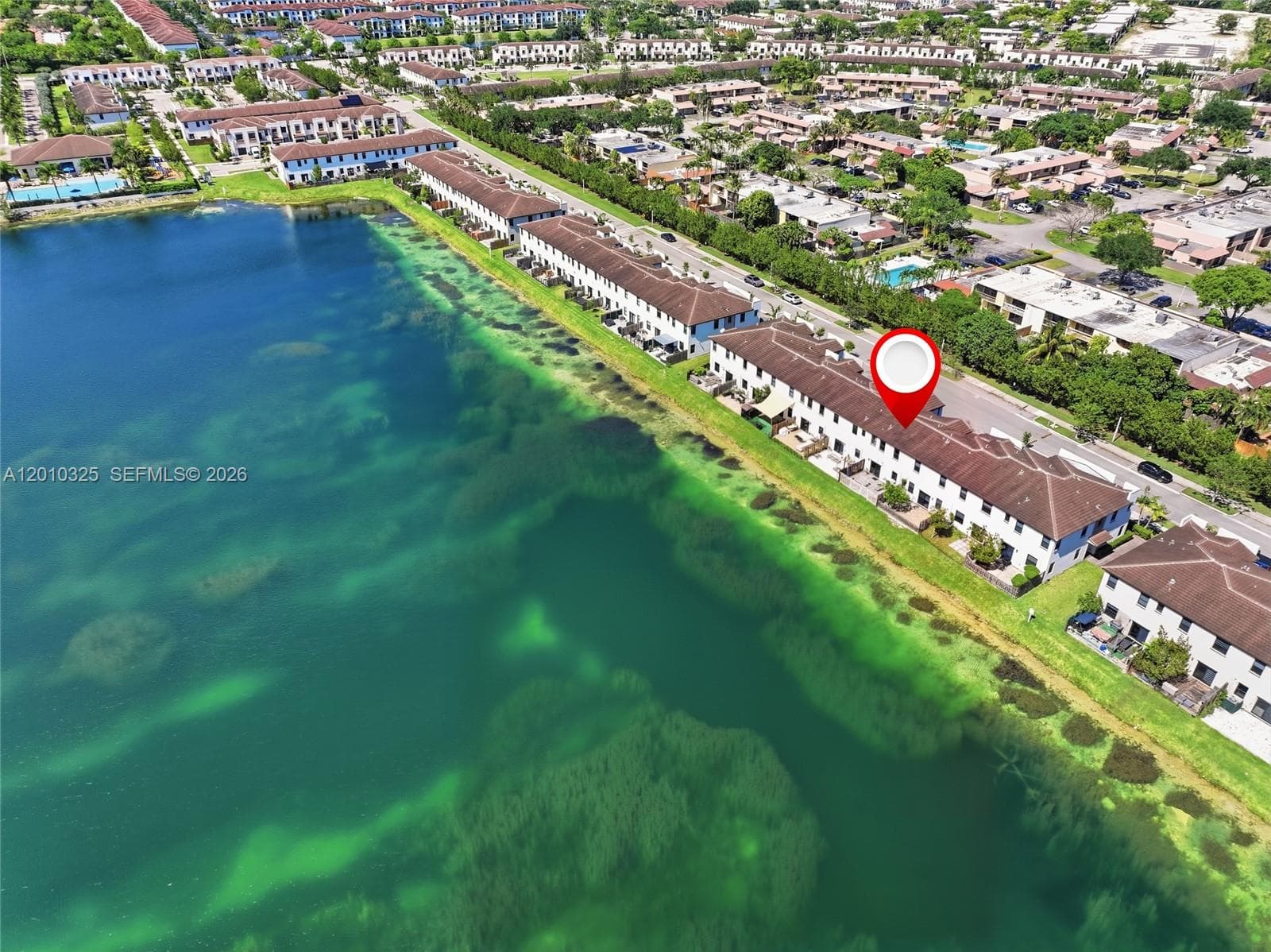 20572 NE 5th Pl, Miami FL 33179 — 25
