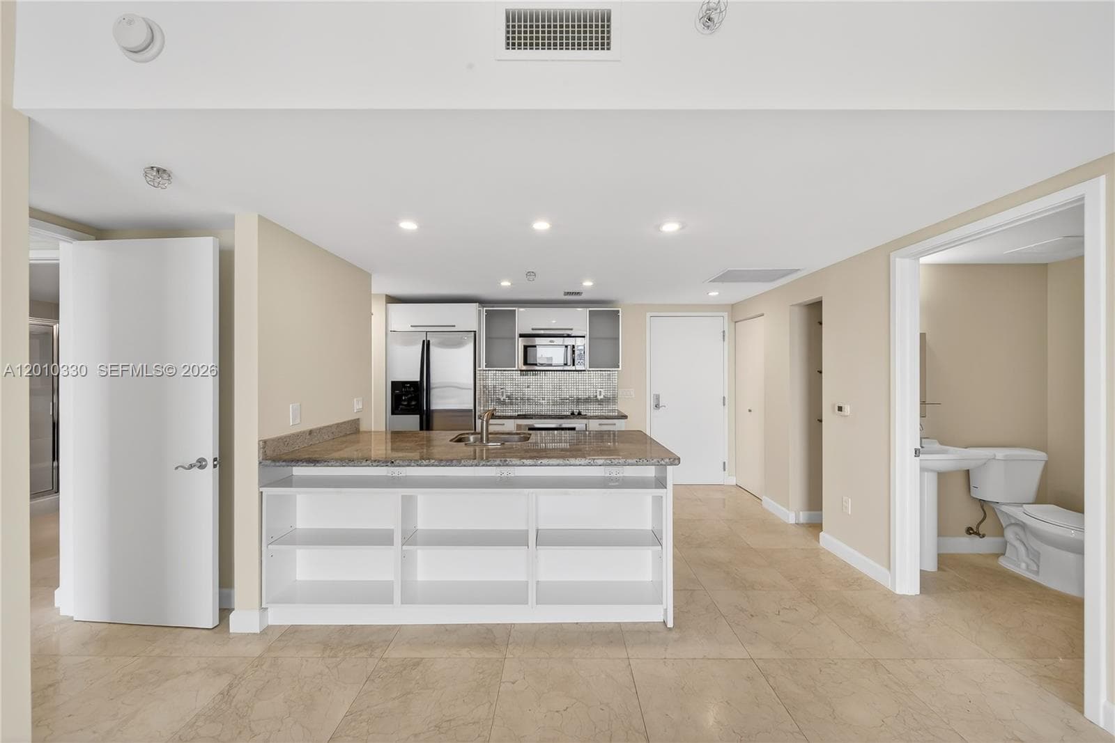 185 SW 7th St # 4209, Miami FL 33130 — 13