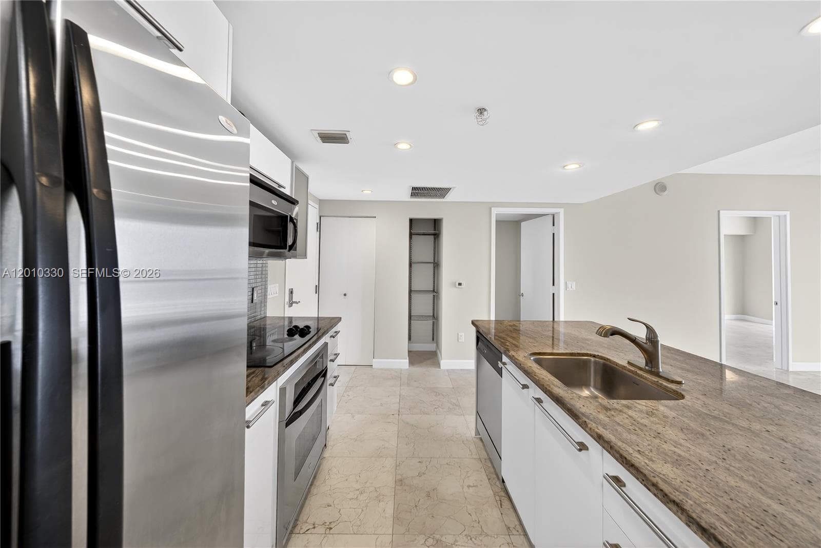 185 SW 7th St # 4209, Miami FL 33130 — 10
