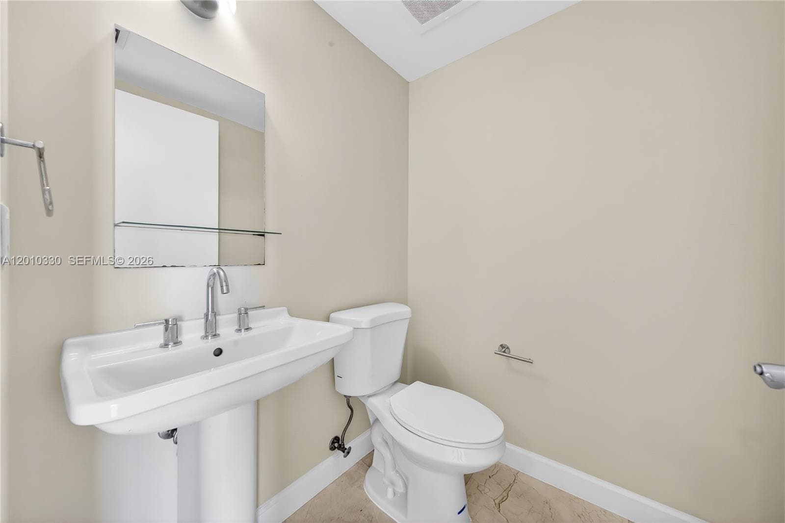 185 SW 7th St # 4209, Miami FL 33130 — 14