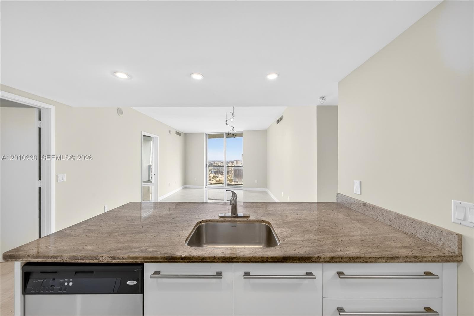 185 SW 7th St # 4209, Miami FL 33130 — 11