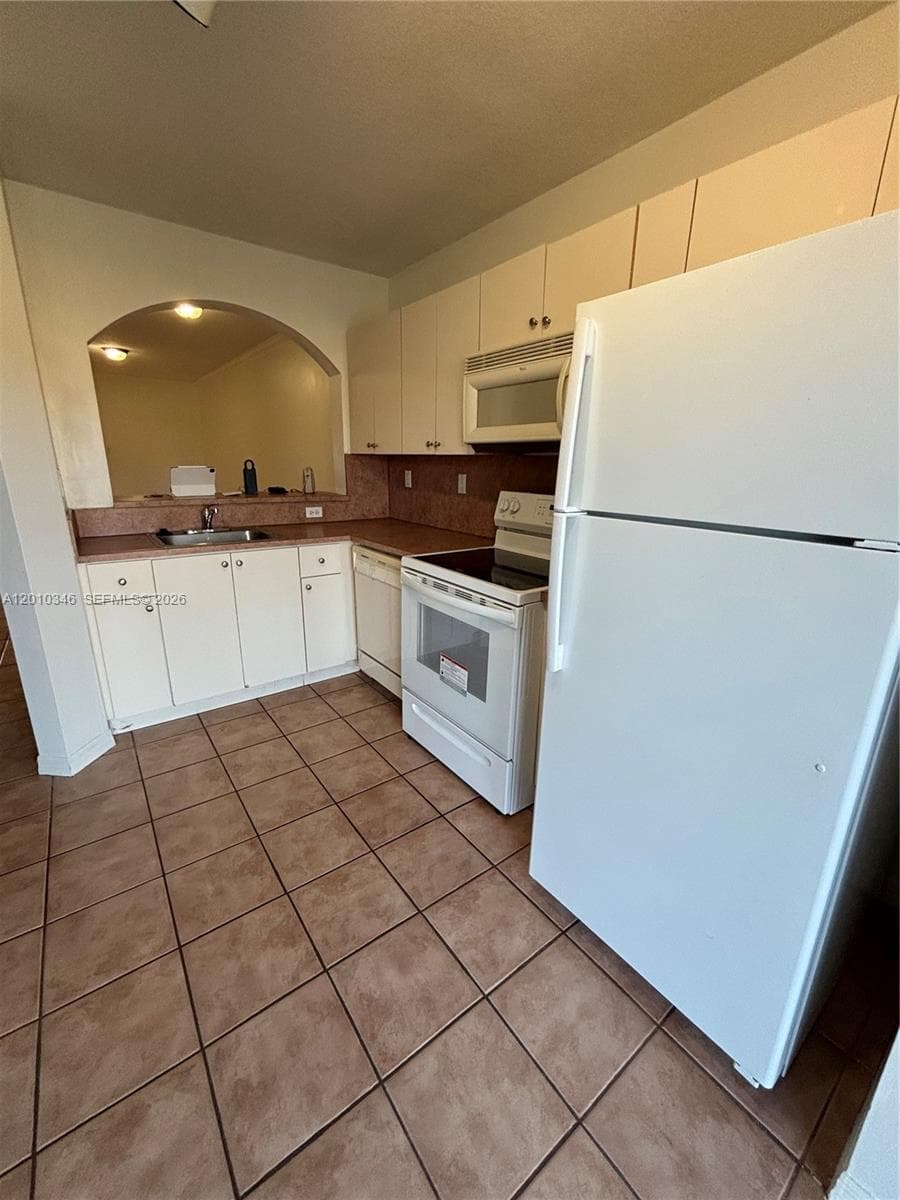 3395 NE 10th St # 103, Homestead FL 33033 — 6
