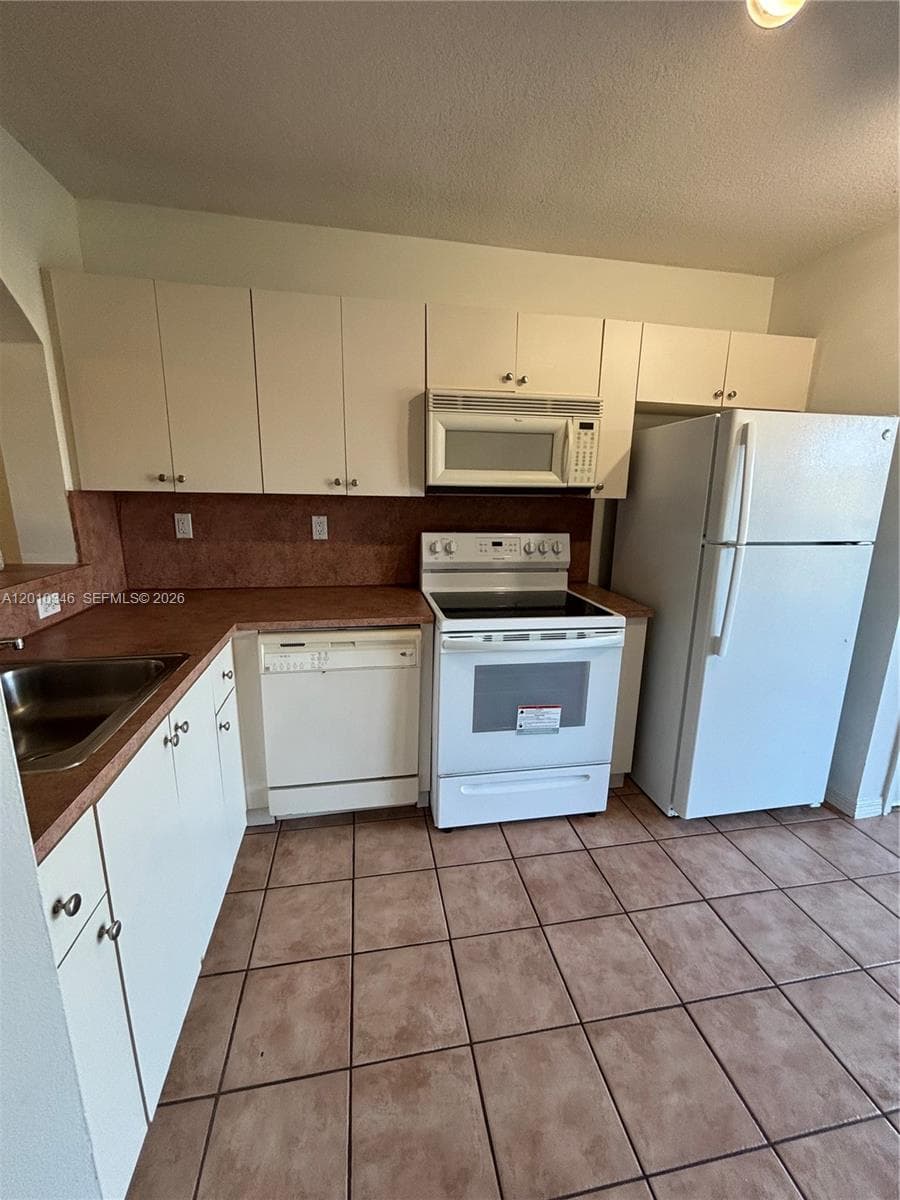 3395 NE 10th St # 103, Homestead FL 33033 — 5