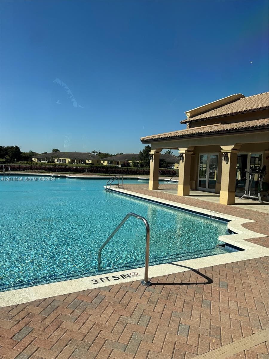 3395 NE 10th St # 103, Homestead FL 33033 — 10