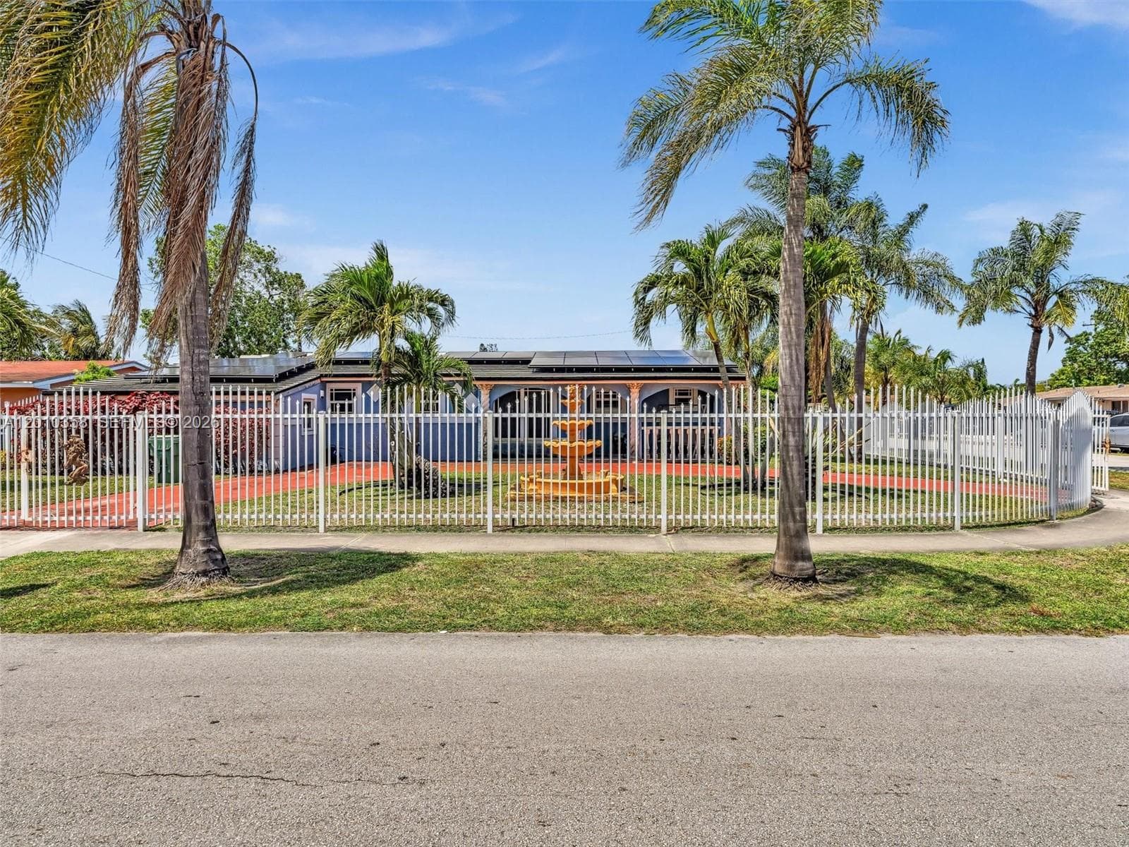 4301 NW 185th St, Miami Gardens FL 33055 — 2