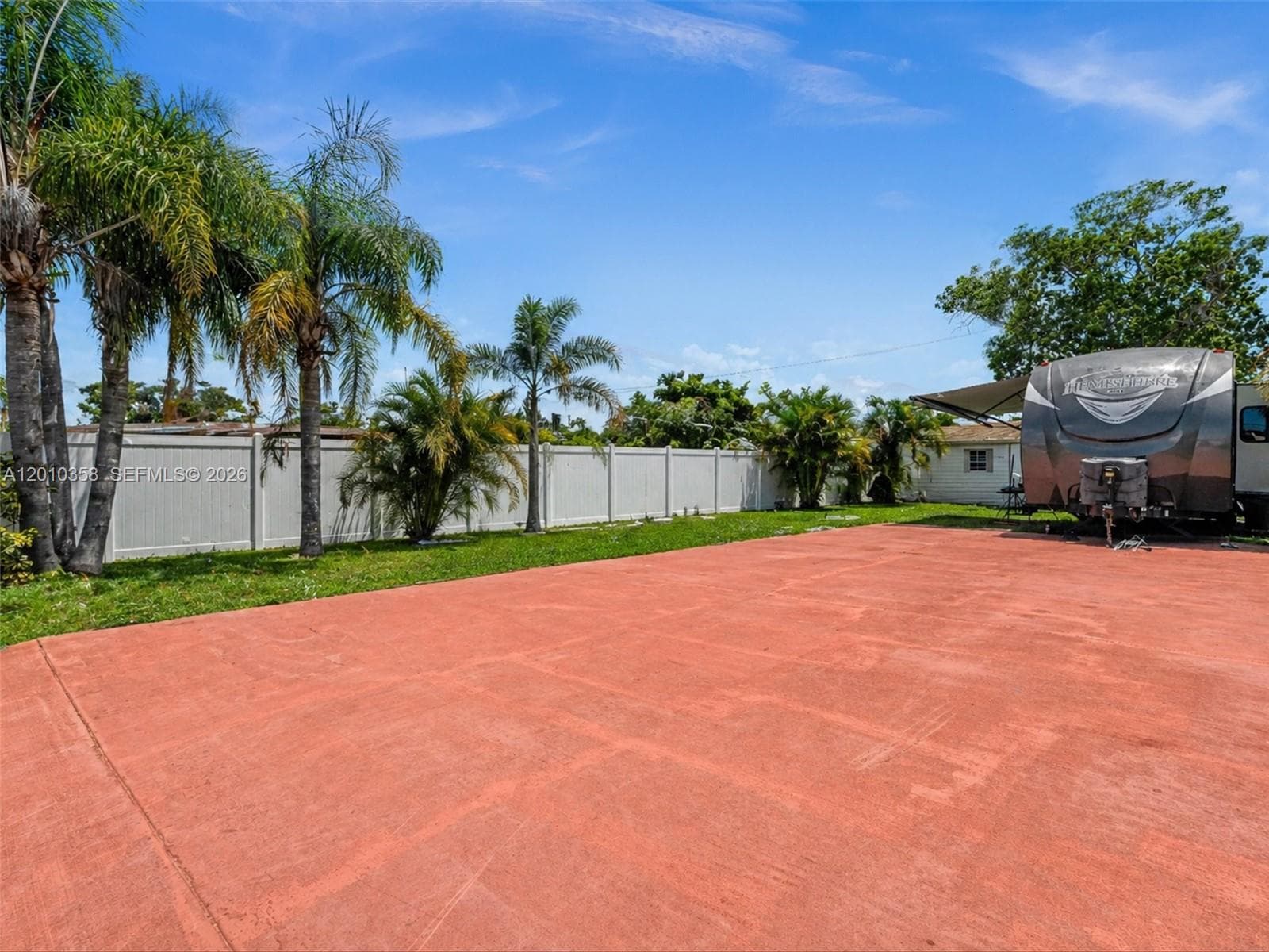 4301 NW 185th St, Miami Gardens FL 33055 — 24