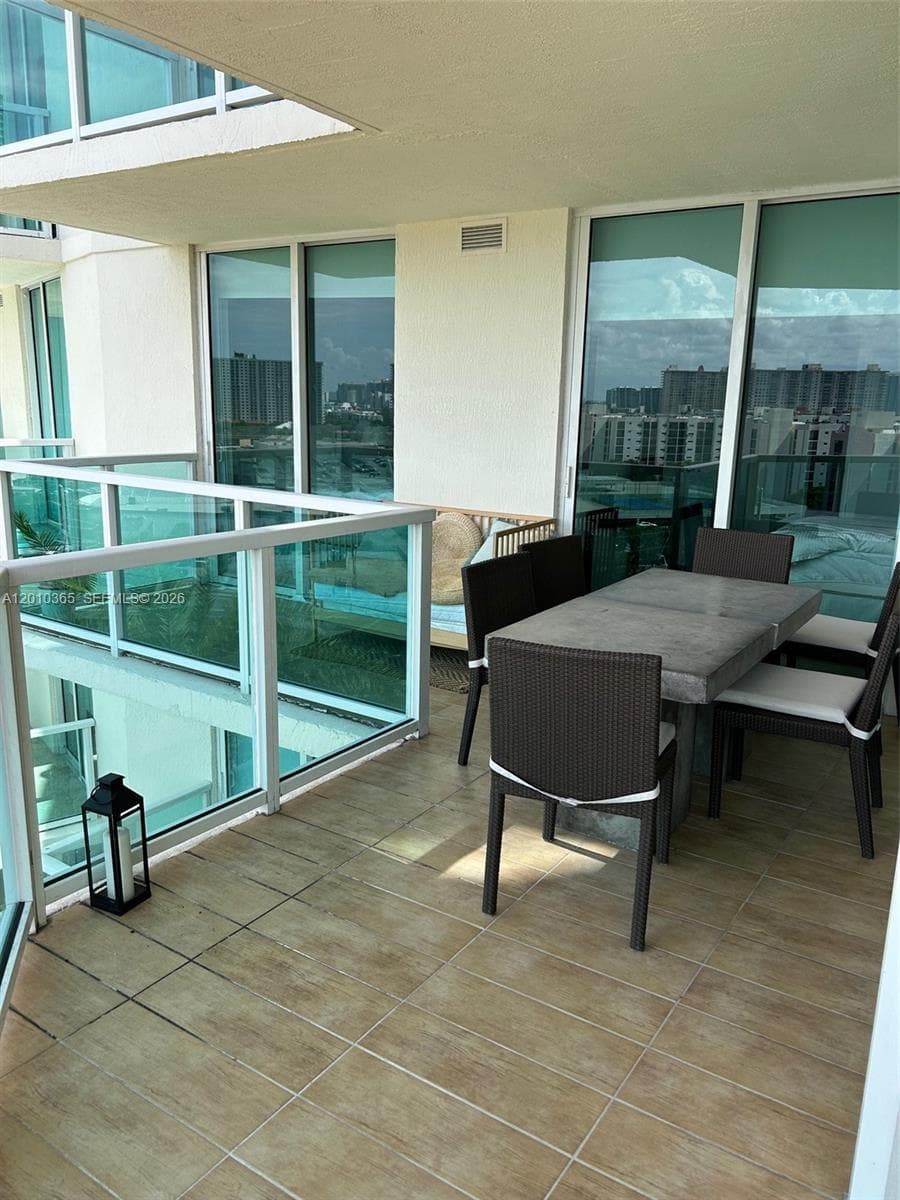 St Tropez On The Bay 1 Co, Sunny Isles Beach, FL — 4