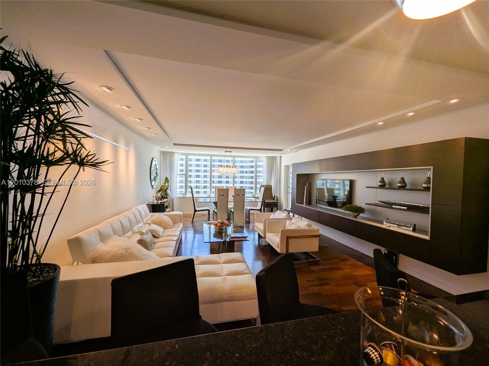 5600 Collins Ave # 9E, Miami Beach FL 33140 — 16